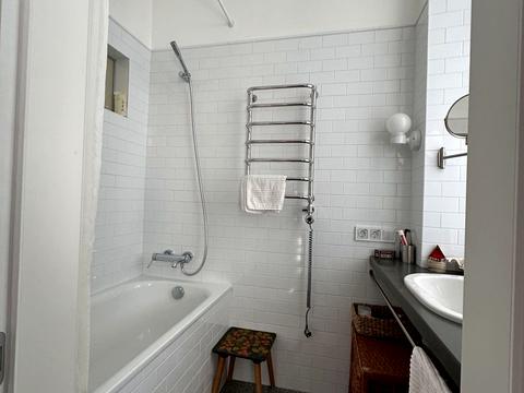 квартира за адресою Донецька вул., 1