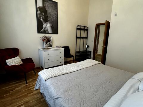 квартира по адресу Нижанковского ул., 2