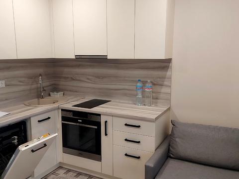квартира по адресу Ревуцкого ул., 40-Б