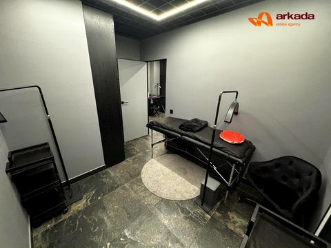 коммерческая по адресу Гетмана Мазепы ул., 1