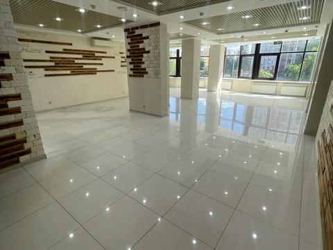 комерційна за адресою Петра Григоренка просп., 22/20