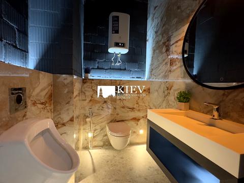 комерційна за адресою Джона Маккейна вул. (Івана Кудрі), 1-А