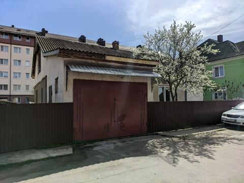 будинок за адресою Полковника Василя Андрусяка вул.