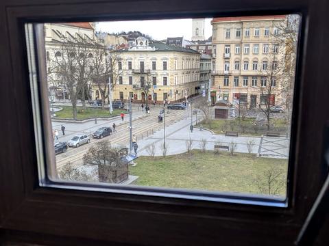 квартира за адресою Свободи просп. (), 7