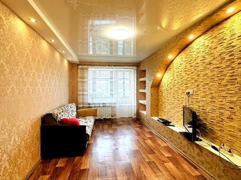 квартира за адресою Ново-Баварський просп. (Ілліча), 105