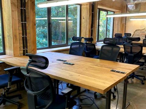 комерційна за адресою Михайла Грушевського вул., 3