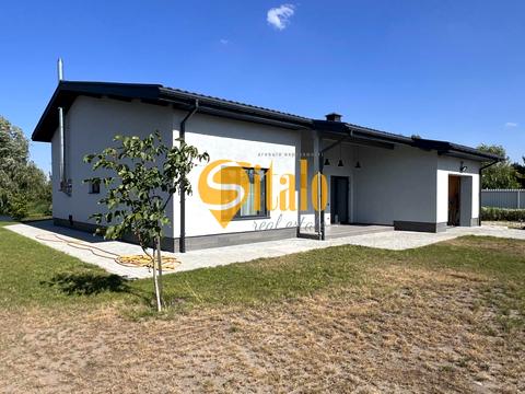 будинок за адресою с. Вишеньки, Центральная