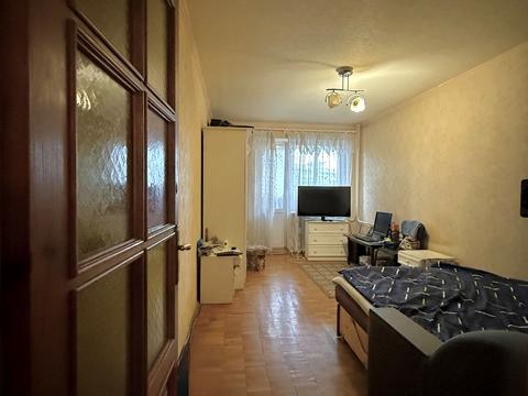 квартира за адресою Братиславська вул., 44/2