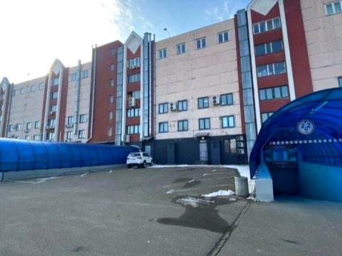 комерційна за адресою Братиславська вул., 52