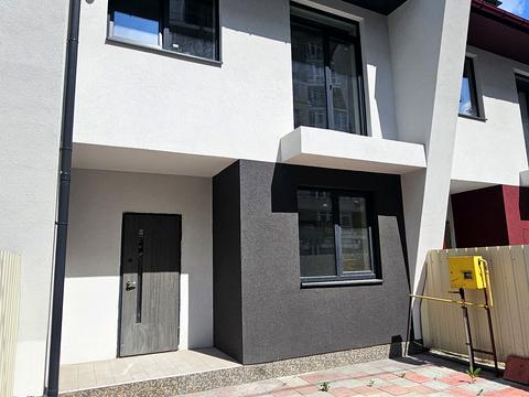 дом по адресу Українська ул.