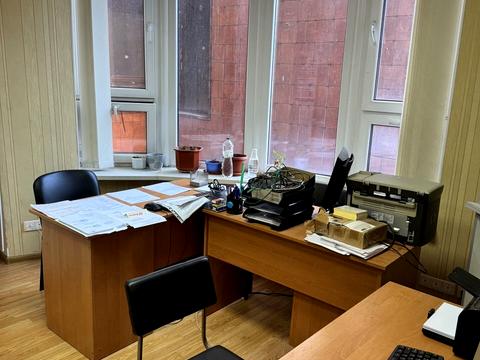 комерційна за адресою Маршала Рокосовського просп., 7