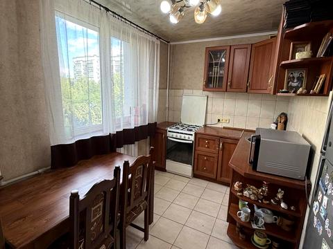 квартира за адресою Метробудівників вул., 41