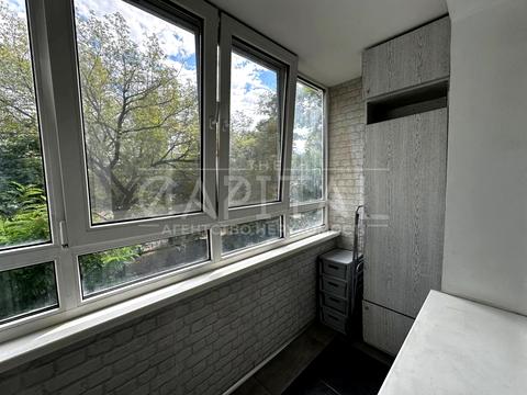 квартира за адресою Велика Васильківська вул. (Червоноармійська), 136