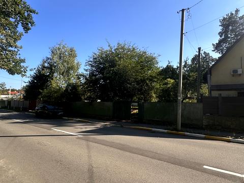 ділянка за адресою Інститутська, 33