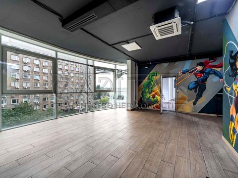 комерційна за адресою Жилянська вул., 118