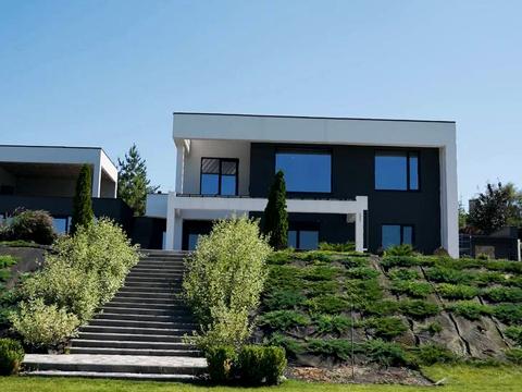 будинок за адресою матросова, 1