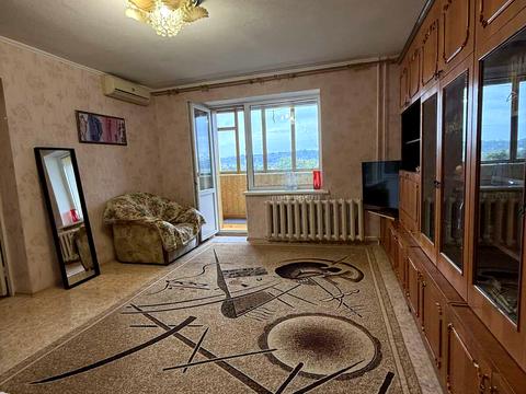 квартира за адресою Дніпровська набережна вул., 13