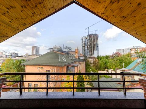 коммерческая по адресу Павла Загребельного ул. (Миколи Раєвського), 14