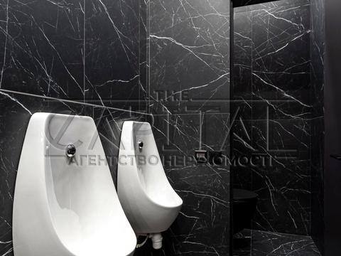 комерційна за адресою Андрія Верхогляда вул. (Михайла Драгомирова), 18Б