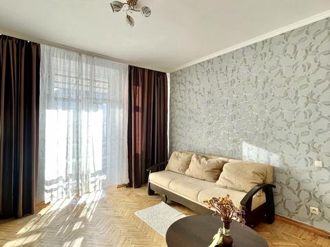 квартира за адресою Революції Гідності вул. (Супруна), 32