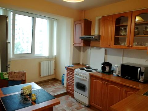 квартира по адресу Зои Гайдай ул., 9-А