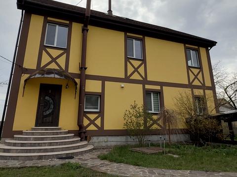 будинок за адресою Київська