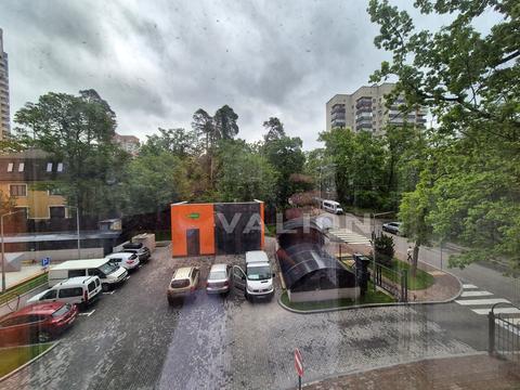 квартира за адресою Живописна вул., 3