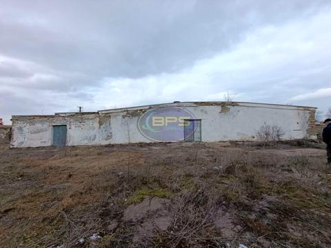 коммерческая по адресу Центральна, 1