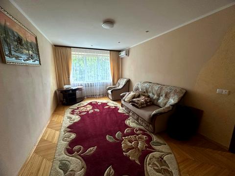 квартира за адресою Академіка Корольова вул., 5