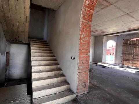 будинок за адресою с. Наварія, Львівська вул.