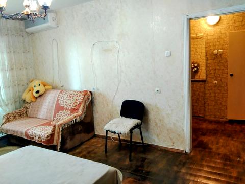 квартира за адресою Академіка Єфремова вул. (Командарма Уборевича), 27