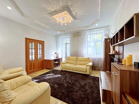 квартира за адресою Спаська вул., 52