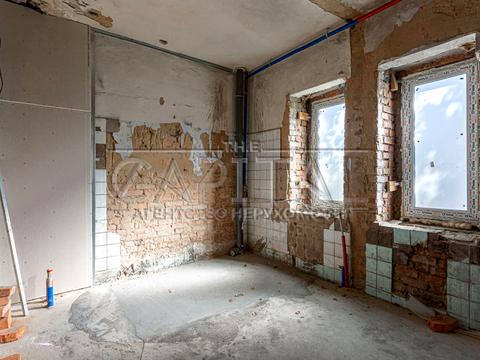 комерційна за адресою Полкова вул., 76