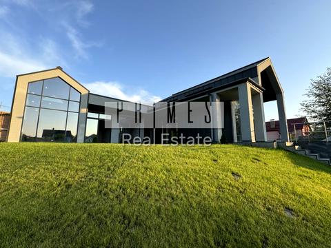 будинок за адресою Лісна вул.