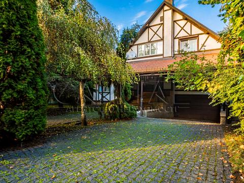 будинок за адресою смт. Козин, Шевченка вул.