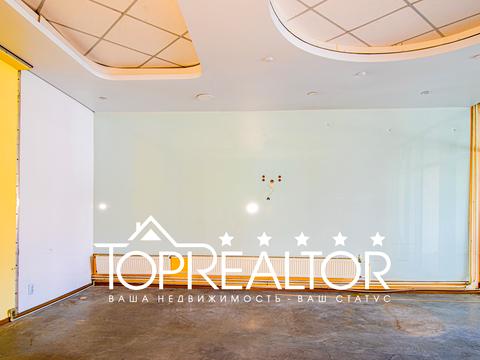 комерційна за адресою Клочківська вул., 191а