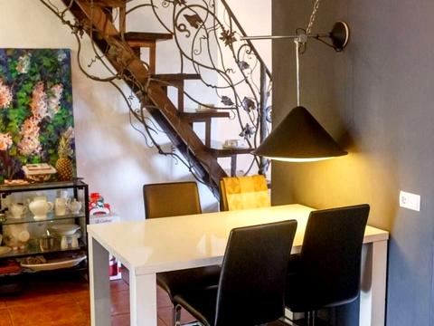 будинок за адресою Свято-Покровська вул. (Леніна)