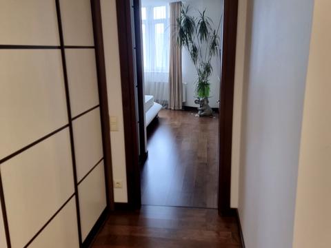 квартира за адресою Воскресенська вул., 12-В