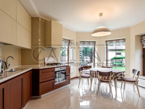 дом по адресу Василя Довгича