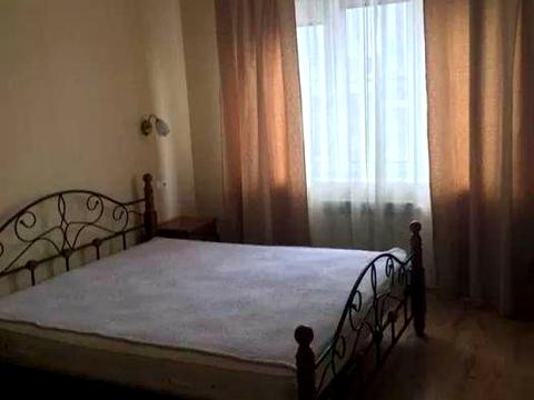 квартира за адресою Дніпровська набережна вул., 25