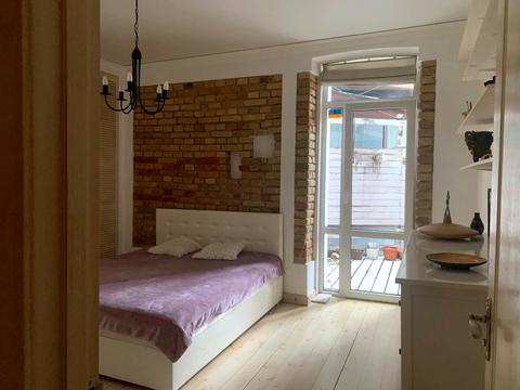 квартира за адресою Шота Руставелі вул., 20