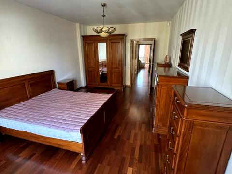 квартира за адресою В'ячеслава Чорновола вул., 20