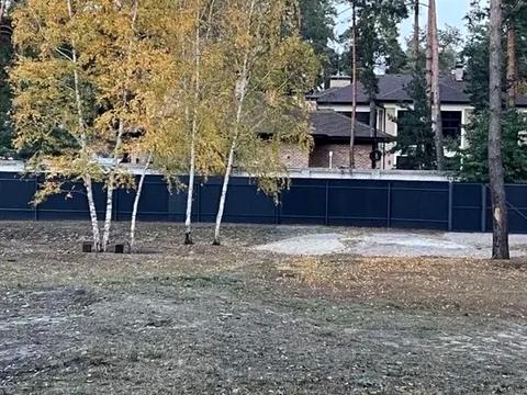 ділянка за адресою с. Лісники, Гайова вул.