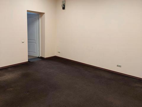 коммерческая по адресу Генерала Юнакива ул., 9