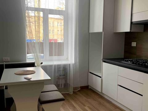 квартира за адресою Ткацька вул., 4