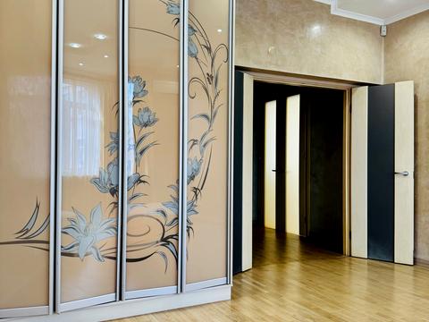 квартира за адресою Академіка Богомольця вул., 7/14