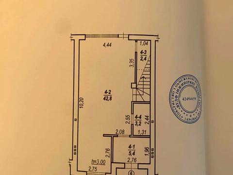 будинок за адресою Епіцентр