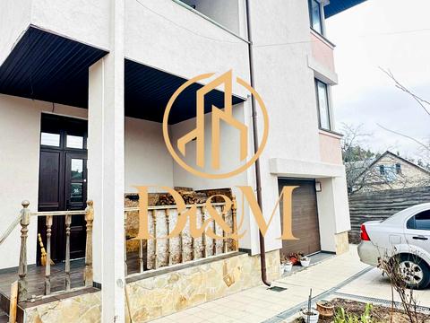 будинок за адресою Академіка Булаховського вул.