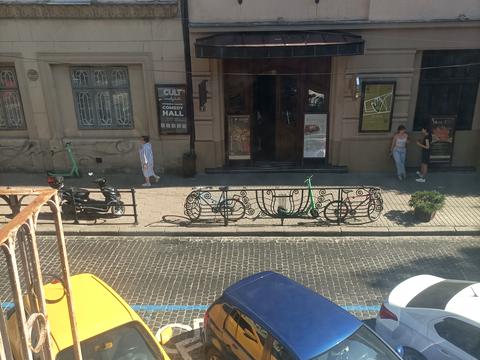 комерційна за адресою Мирослава Скорика вул. (Петра Чайковського), 2