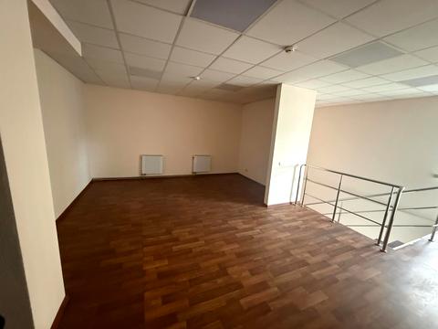 комерційна за адресою Казарменна вул. (Григорія Андрющенка), 4